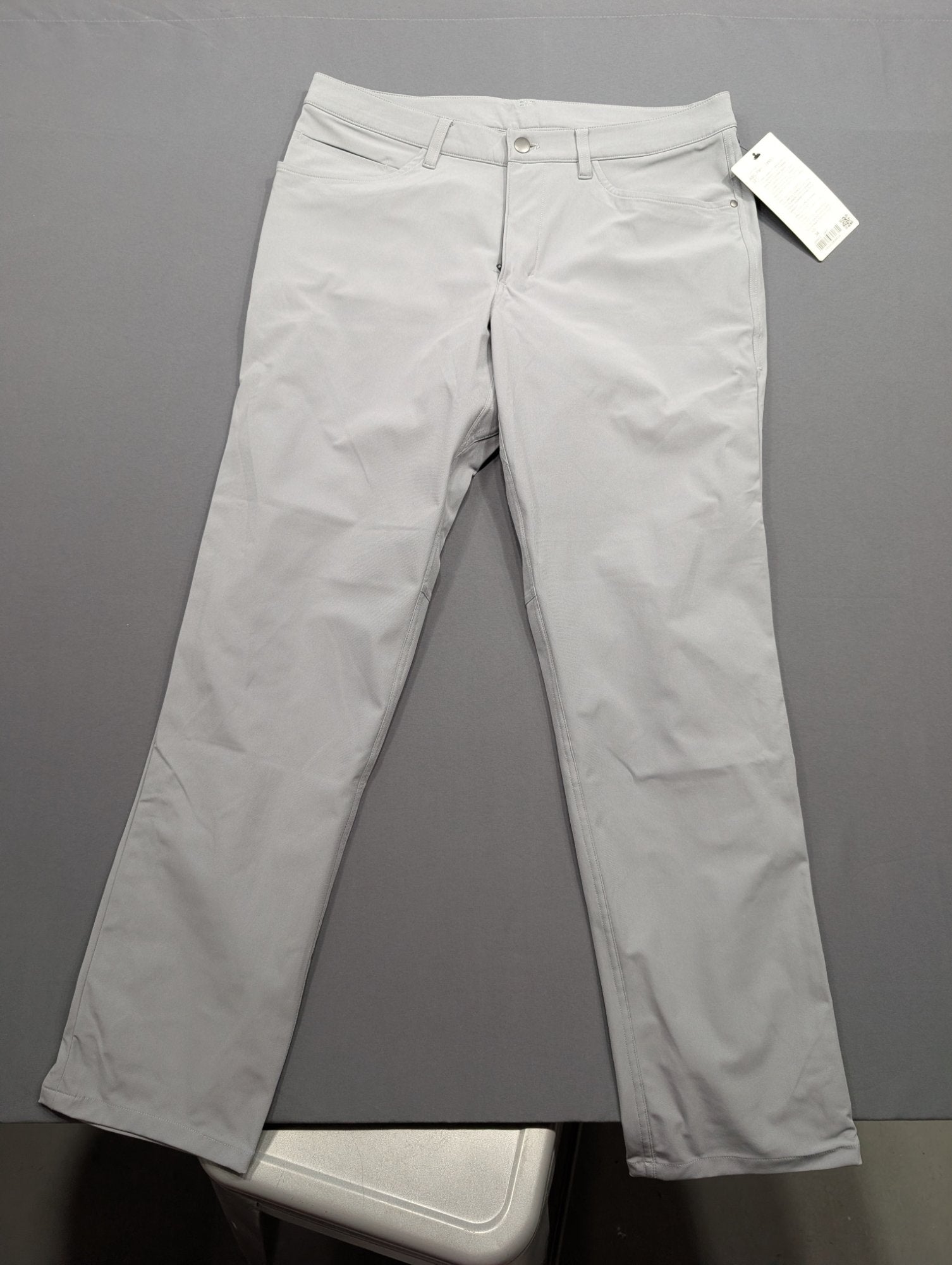 Lululemon ABC Pant Classic 34x32 Men's Slim Trouser Gray NWT