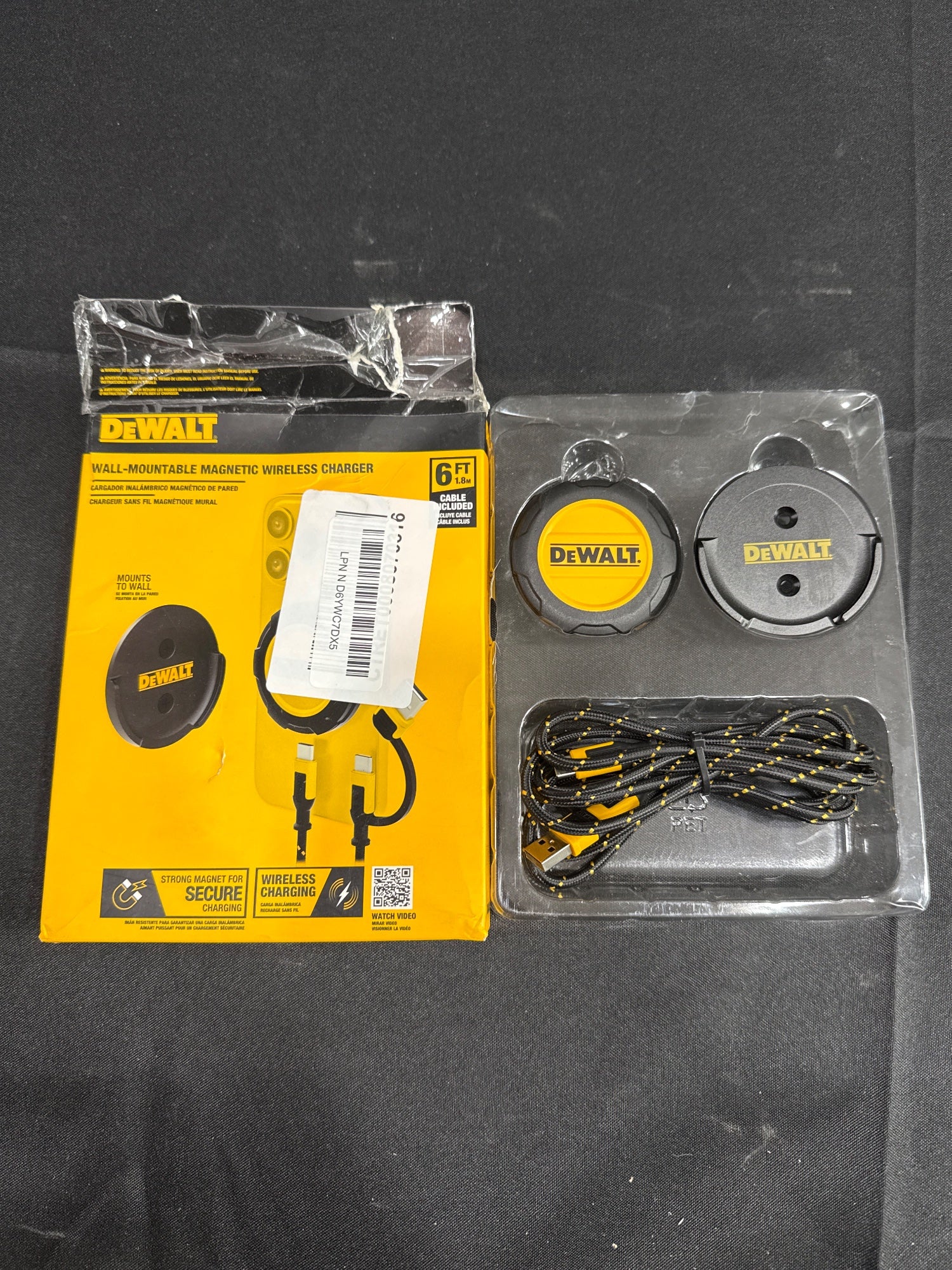 DeWalt Wall-Mount Magnetic Wireless Charger MagSafe 15W 6ft Cable