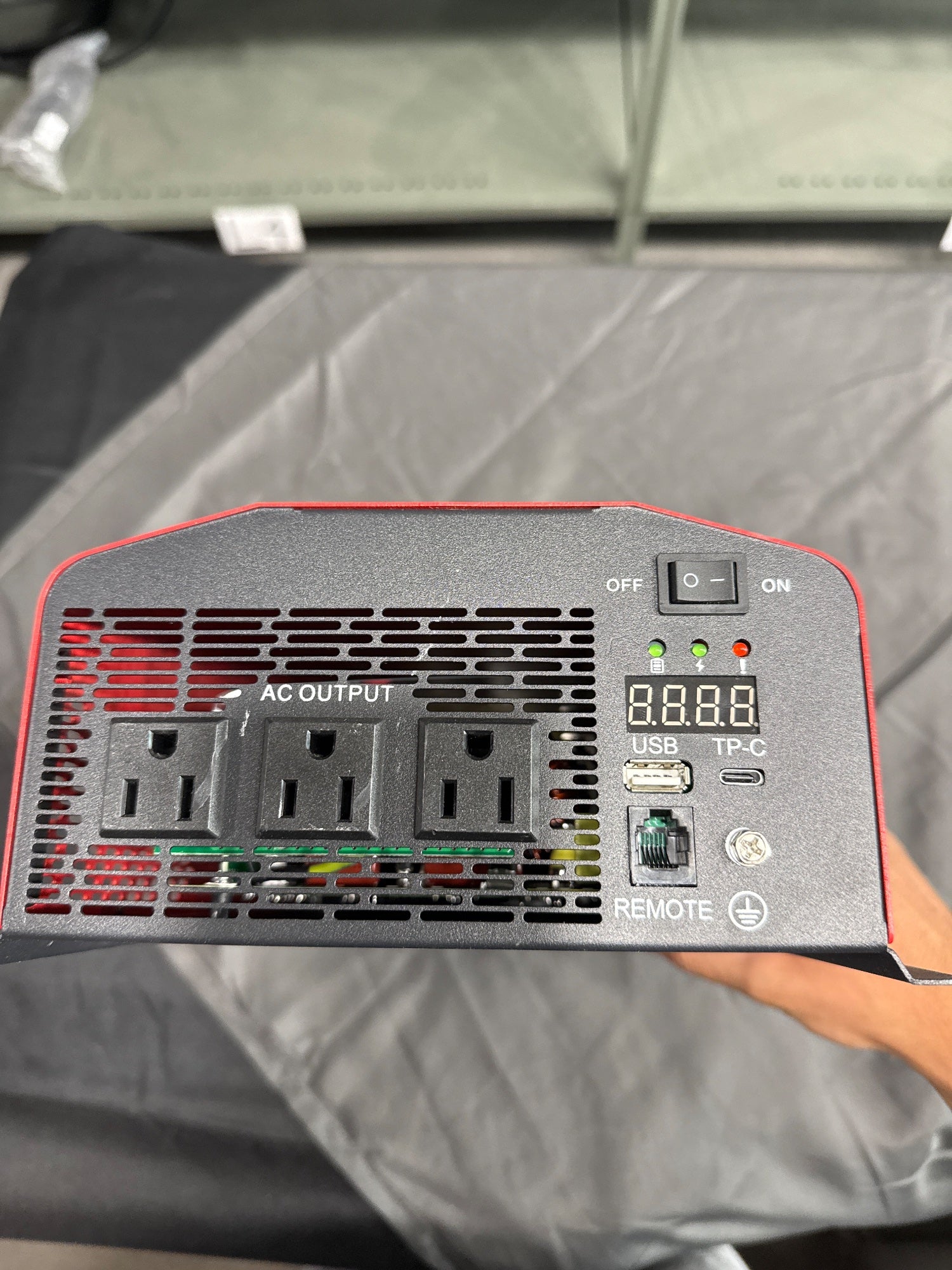 BESTEK 2000W Pure Sine Wave Power Inverter 12V DC to 110V AC USB