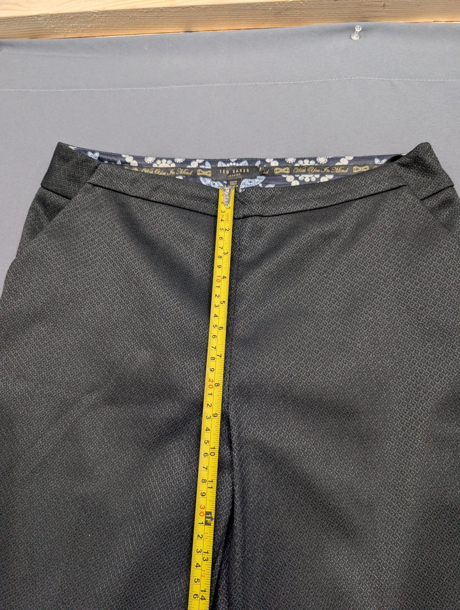Ted Baker London Women's Black Slim Trousers Sz 3 (US 8) Jacquard