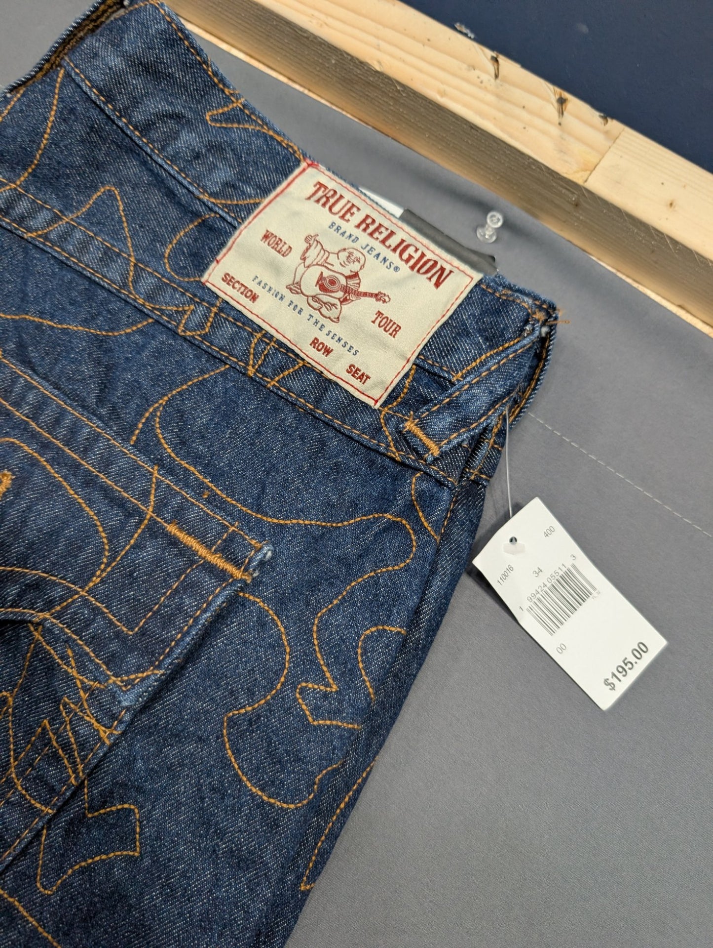 True Religion Mikey Baggy AF Jeans 34 Camo Stitch Dark Wash NWT