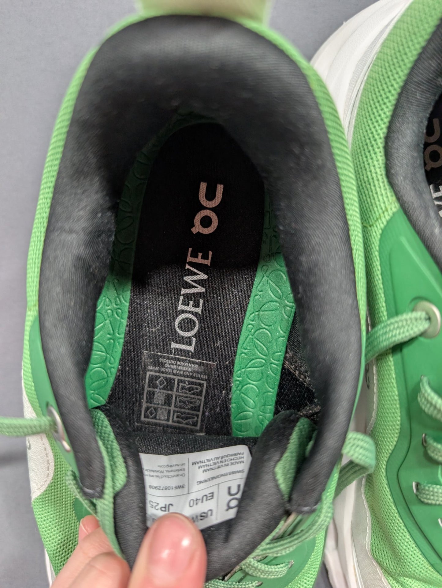 Loewe x On Cloudventure Women's Sneaker EU40 Green White