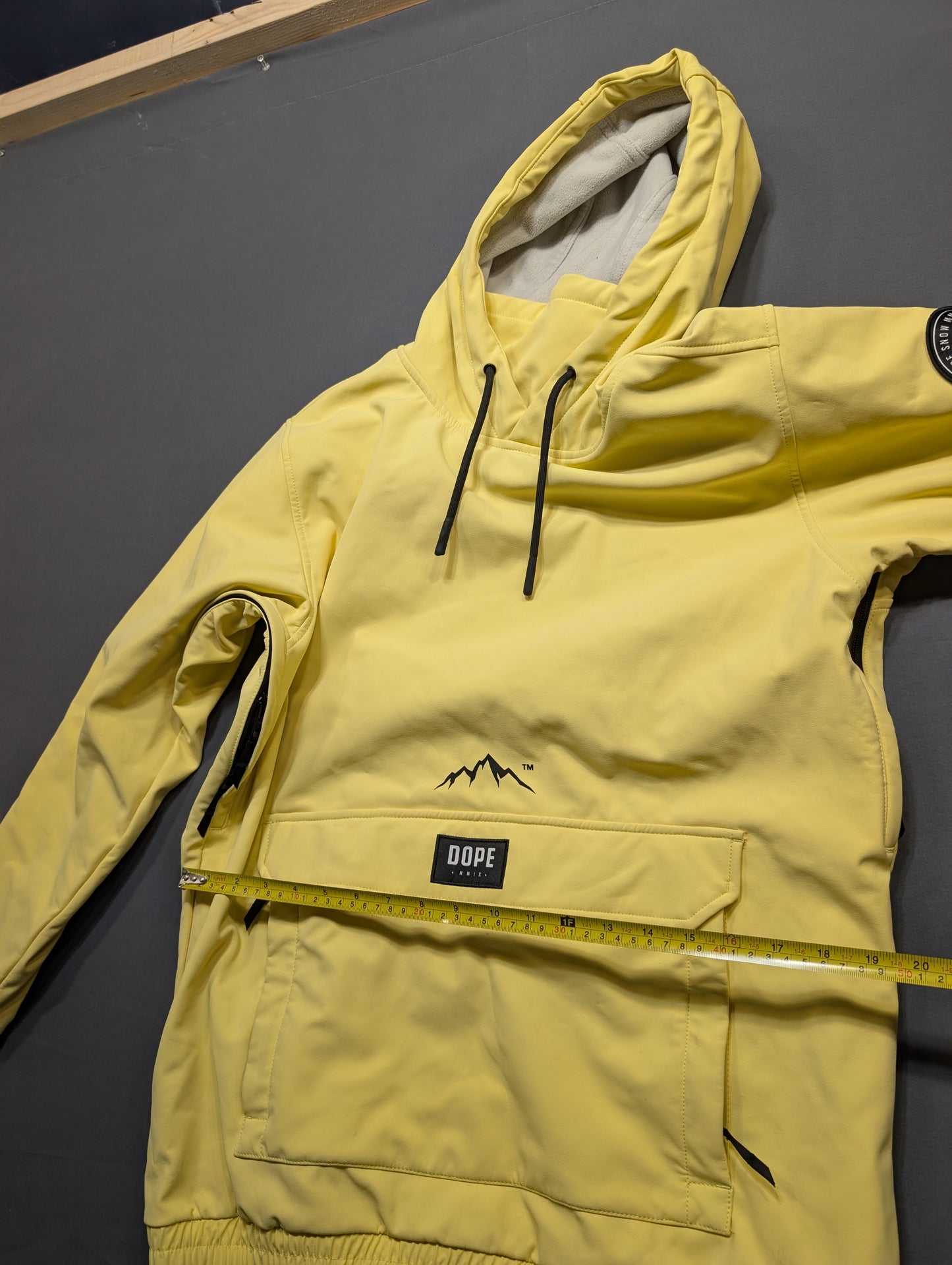 Dope Snow yellow hooded anorak jacket, size Medium