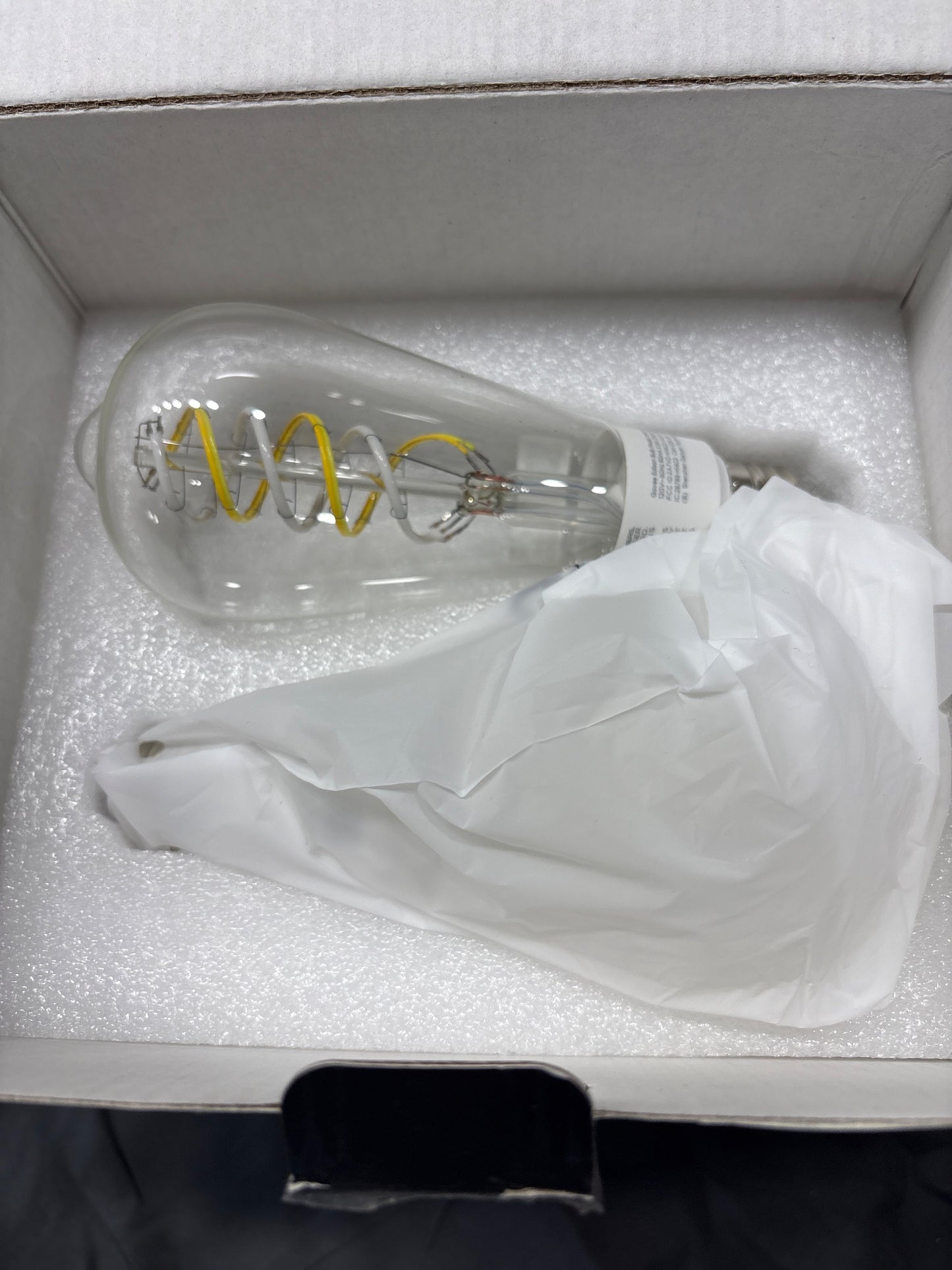 Govee ST19 Edison Smart LED Bulb 4-Pack 500lm Color 5.5W E26