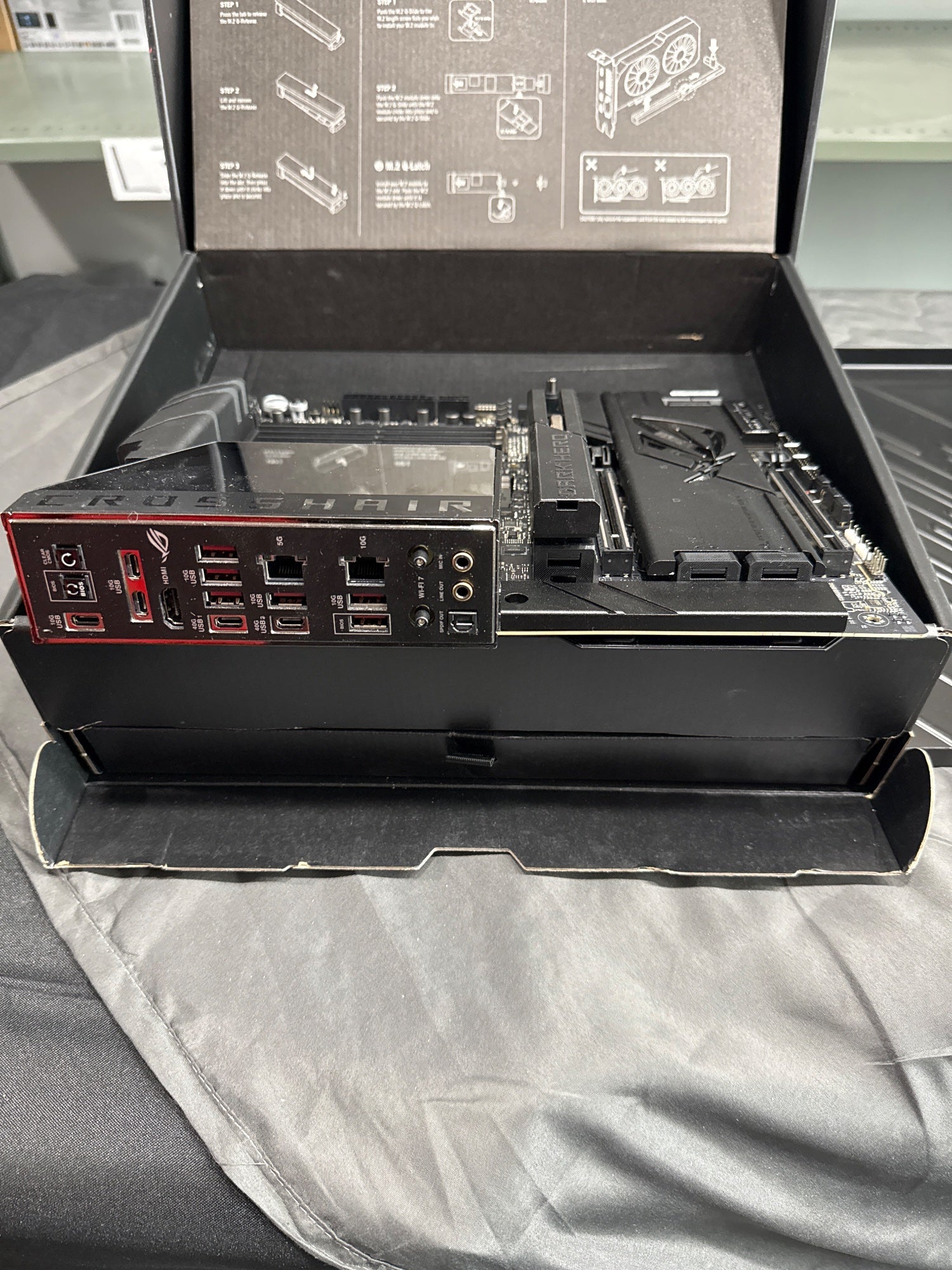 ASUS ROG Crosshair X870E Dark Hero AM5 Gaming Motherboard