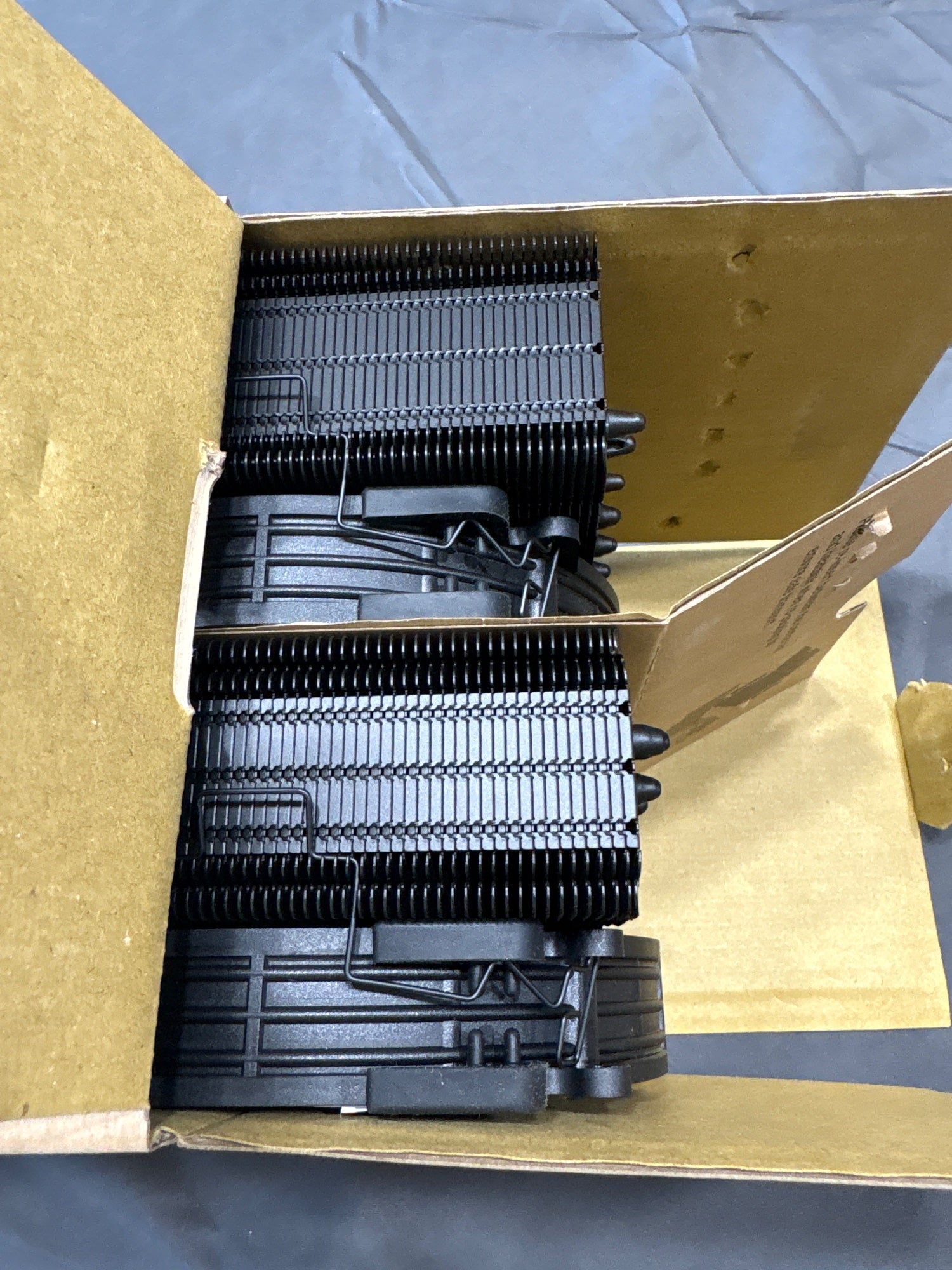 Noctua NH-D15 G2 chromax.black Dual Tower CPU Cooler 140mm